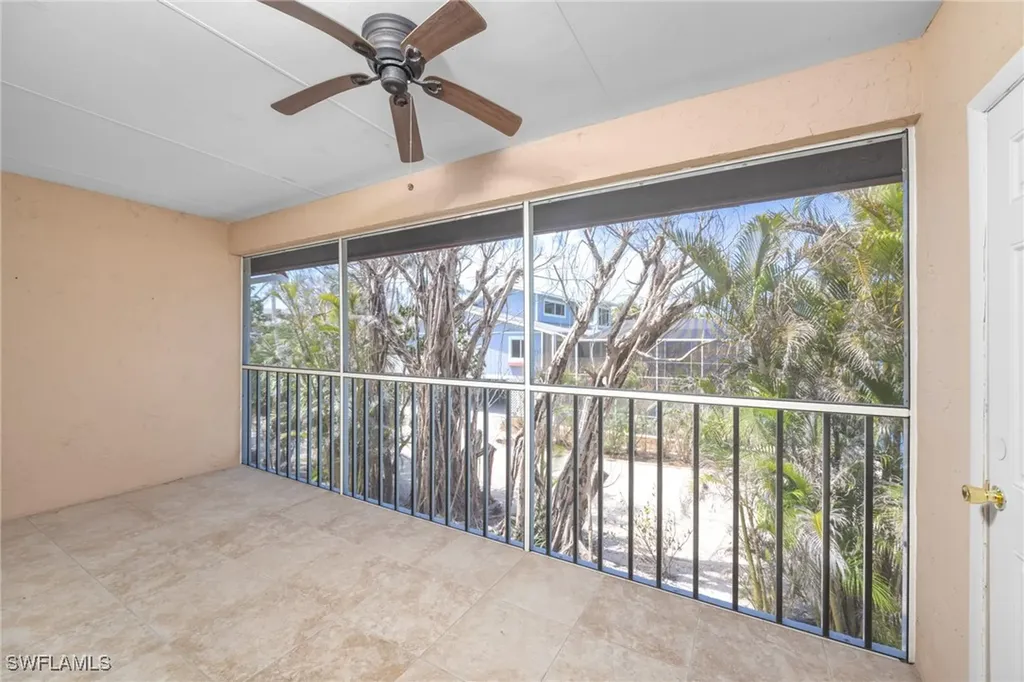 1610 Middle Gulf Drive Sanibel FL 33957