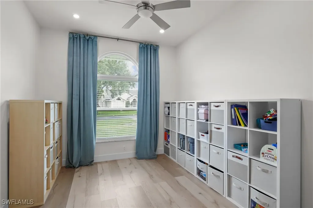 6720 Willow Lake Circle Fort Myers FL 33966