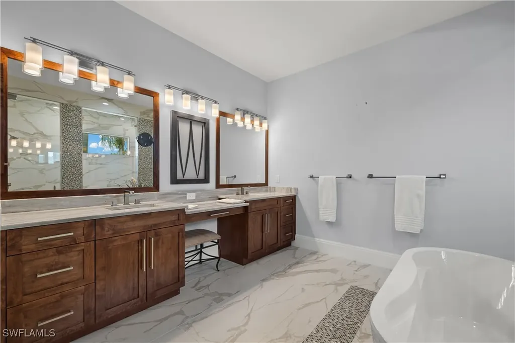 6617 Joanna Circle Fort Myers FL 33919