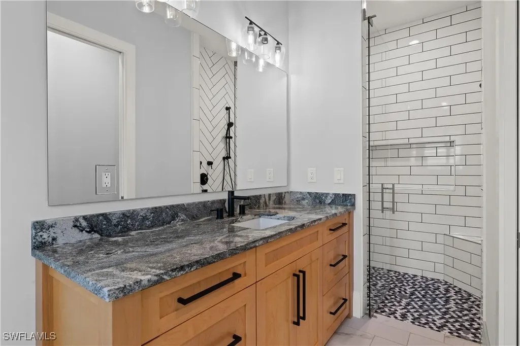 6617 Joanna Circle Fort Myers FL 33919