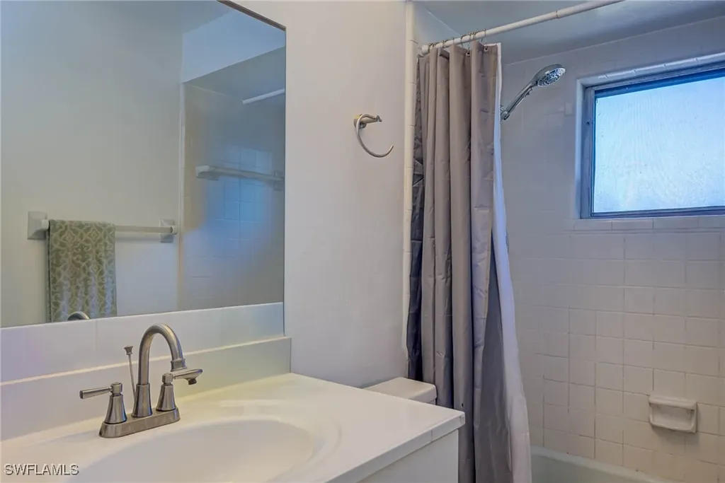 2215 Marilyn Lane Fort Myers FL 33905