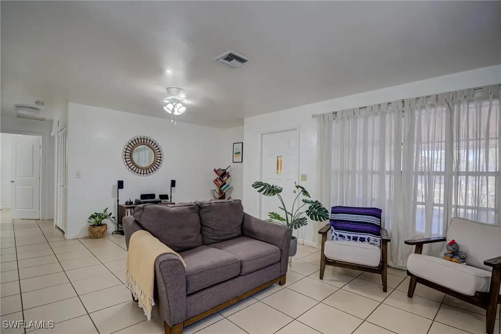 2215 Marilyn Lane Fort Myers FL 33905