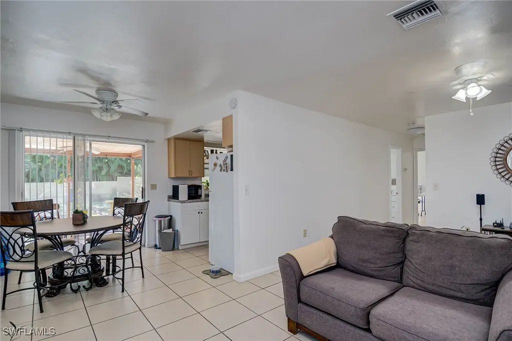 2215 Marilyn Lane Fort Myers FL 33905
