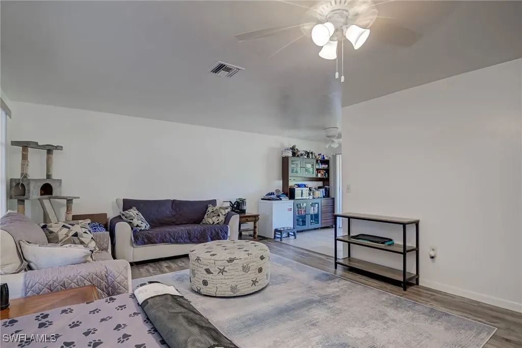 2215 Marilyn Lane Fort Myers FL 33905