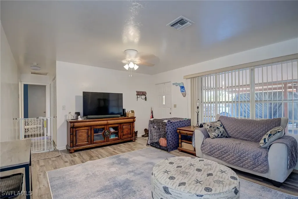2215 Marilyn Lane Fort Myers FL 33905