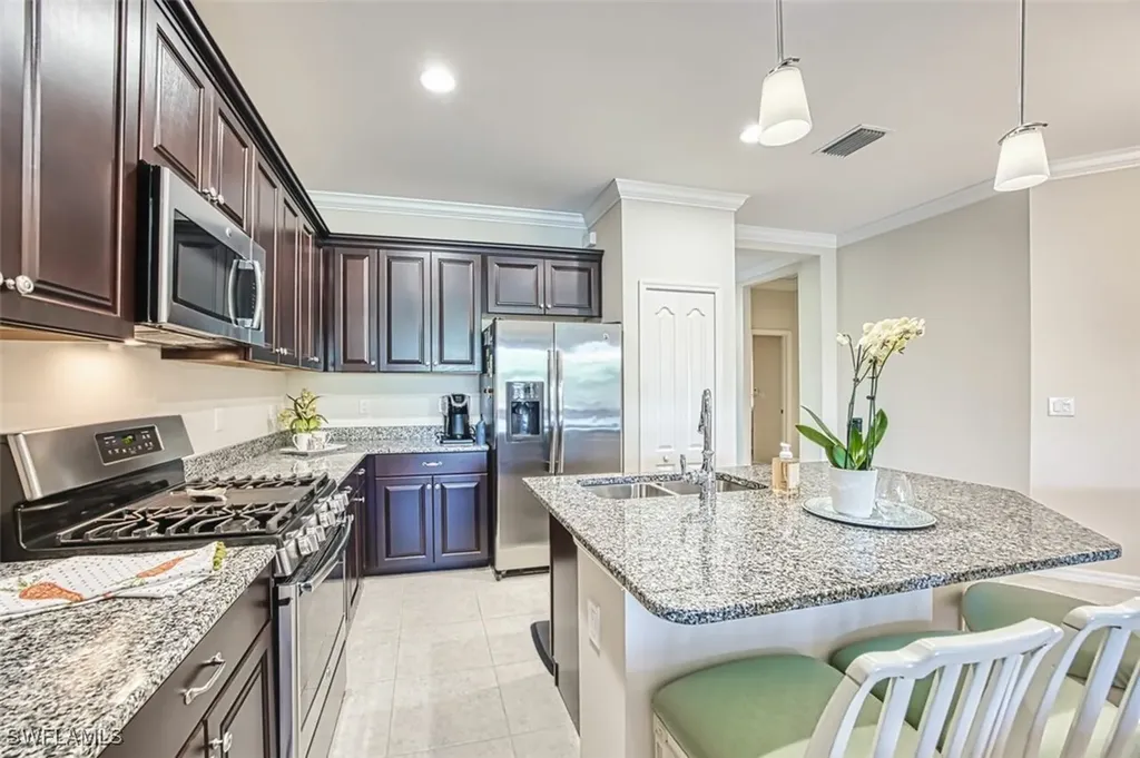 4625 Waterscape Lane Fort Myers FL 33966