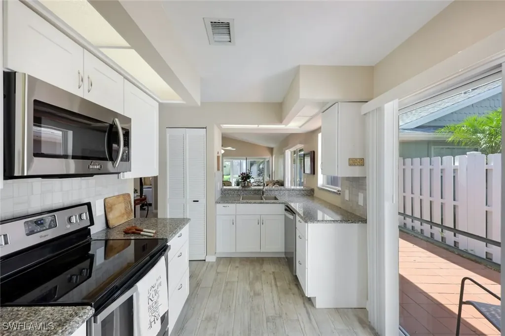 14871 Crescent Cove Drive Fort Myers FL 33908