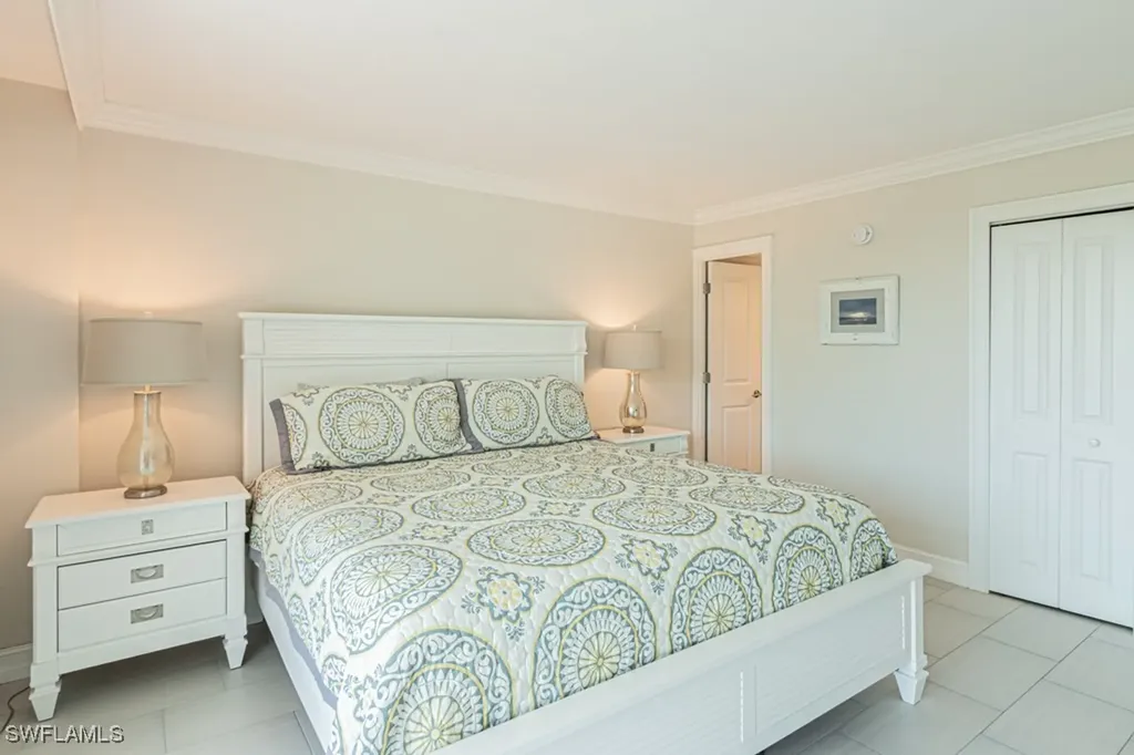 5 Bluebill Avenue Naples FL 34108