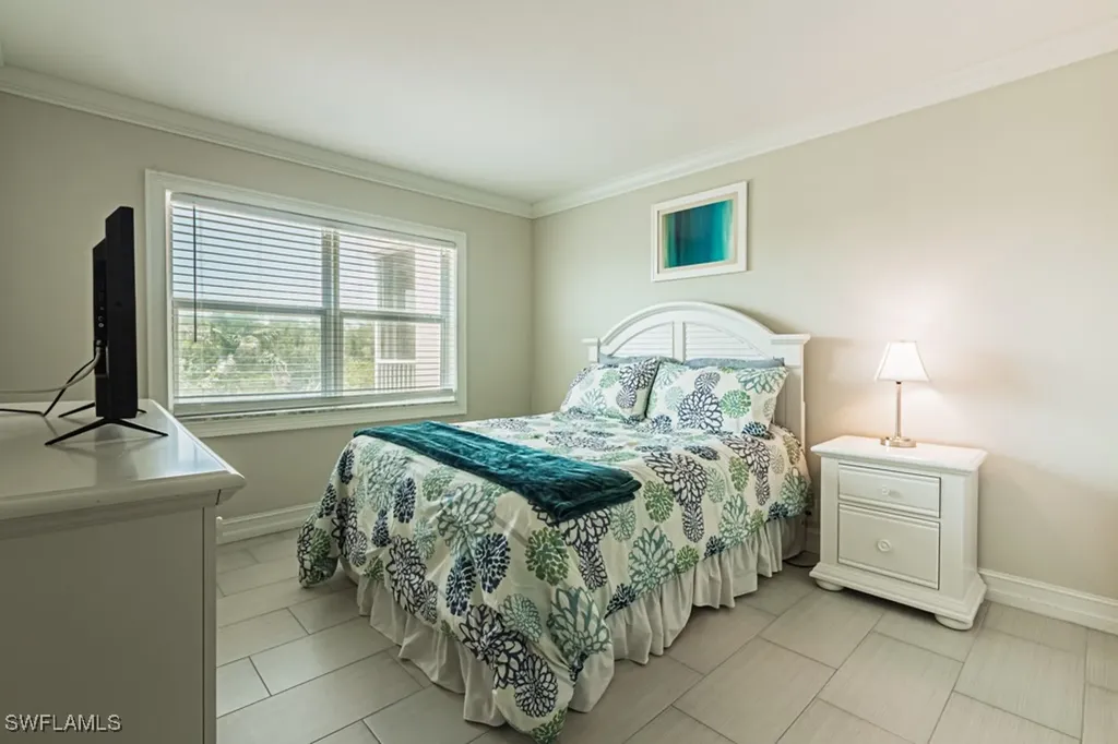 5 Bluebill Avenue Naples FL 34108