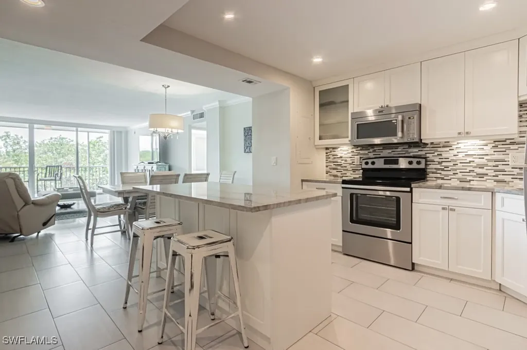5 Bluebill Avenue Naples FL 34108