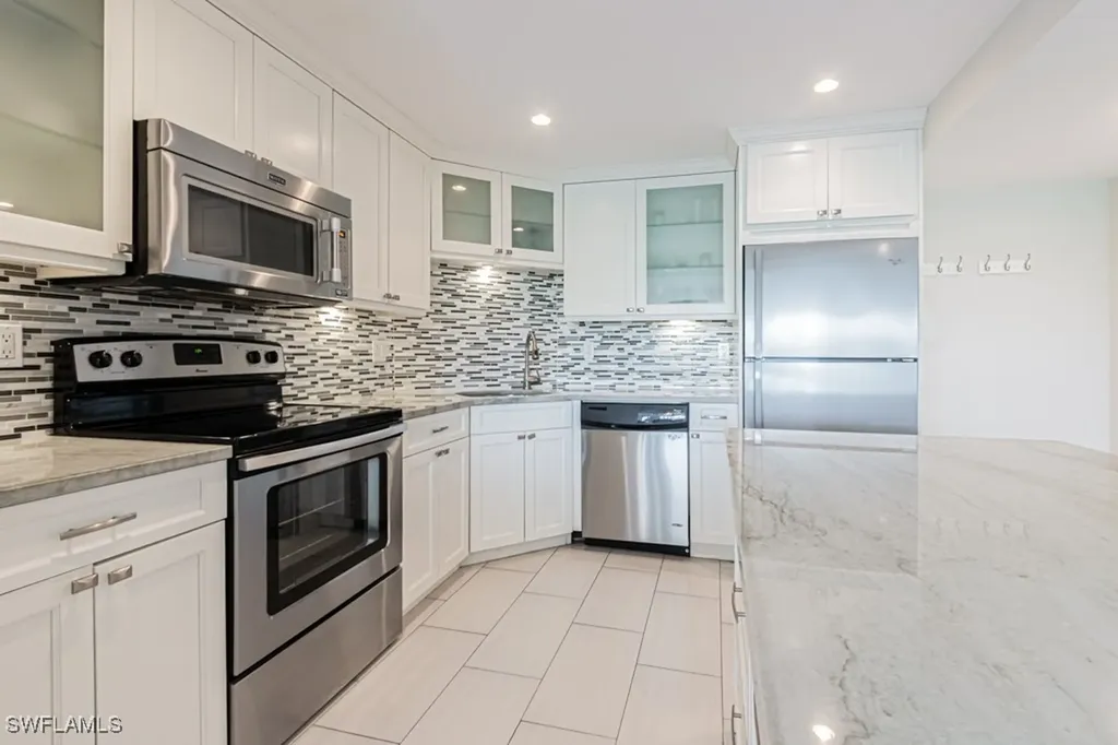 5 Bluebill Avenue Naples FL 34108