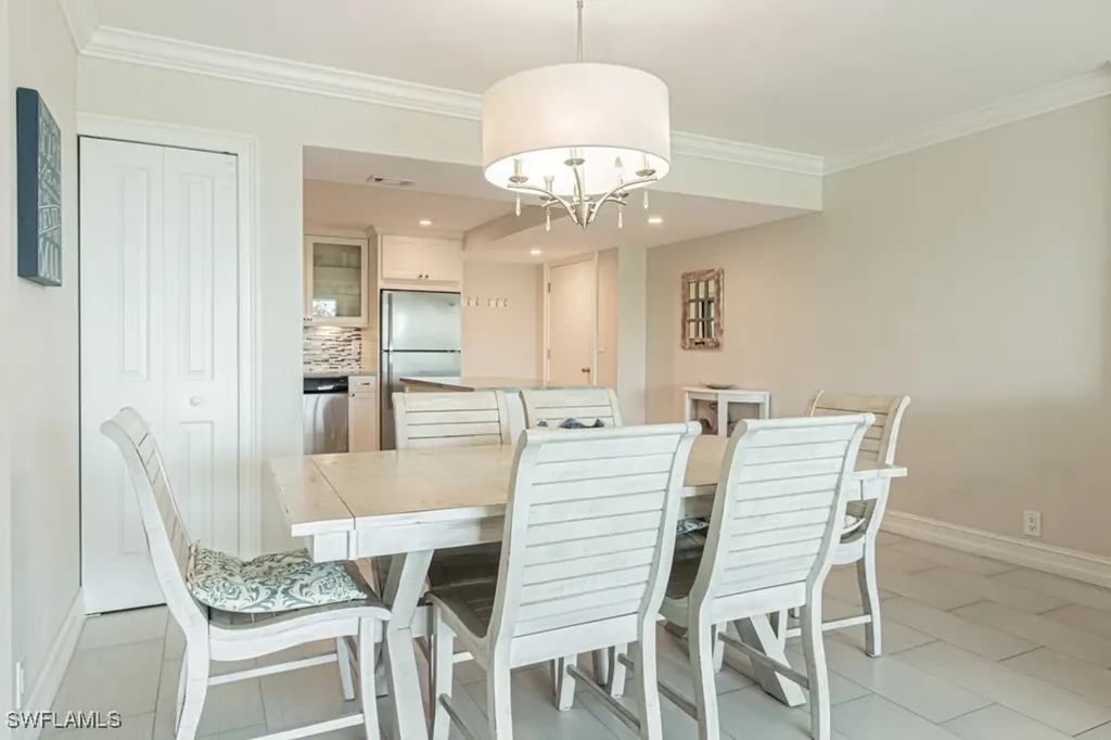 5 Bluebill Avenue Naples FL 34108