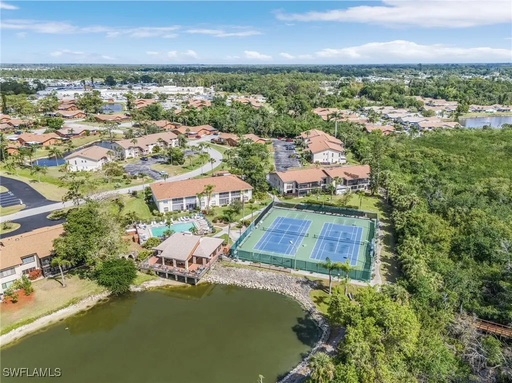 5731 Foxlake Drive North Fort Myers FL 33917