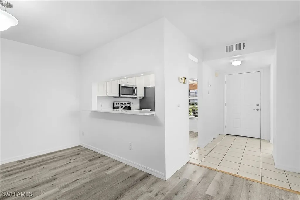 5731 Foxlake Drive North Fort Myers FL 33917