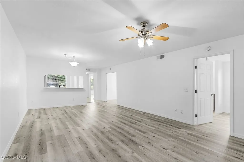 5731 Foxlake Drive North Fort Myers FL 33917