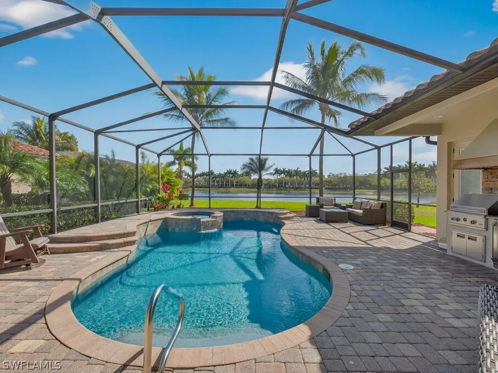 9430 Italia Way Naples FL 34113
