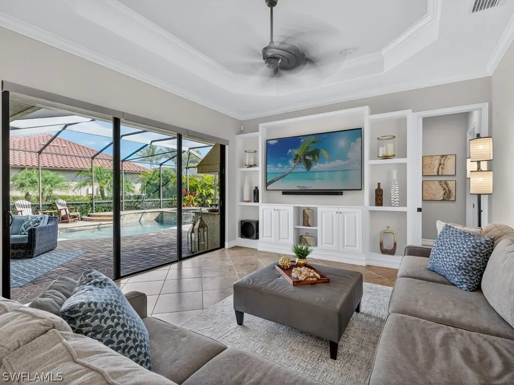 9430 Italia Way Naples FL 34113