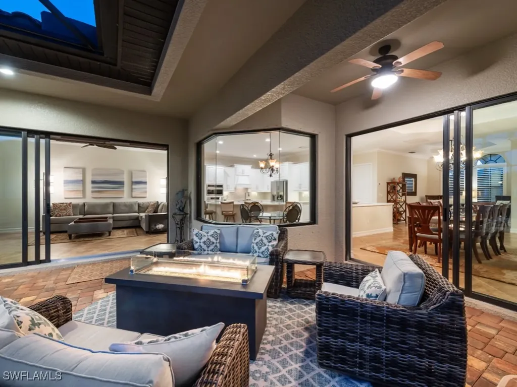 9430 Italia Way Naples FL 34113