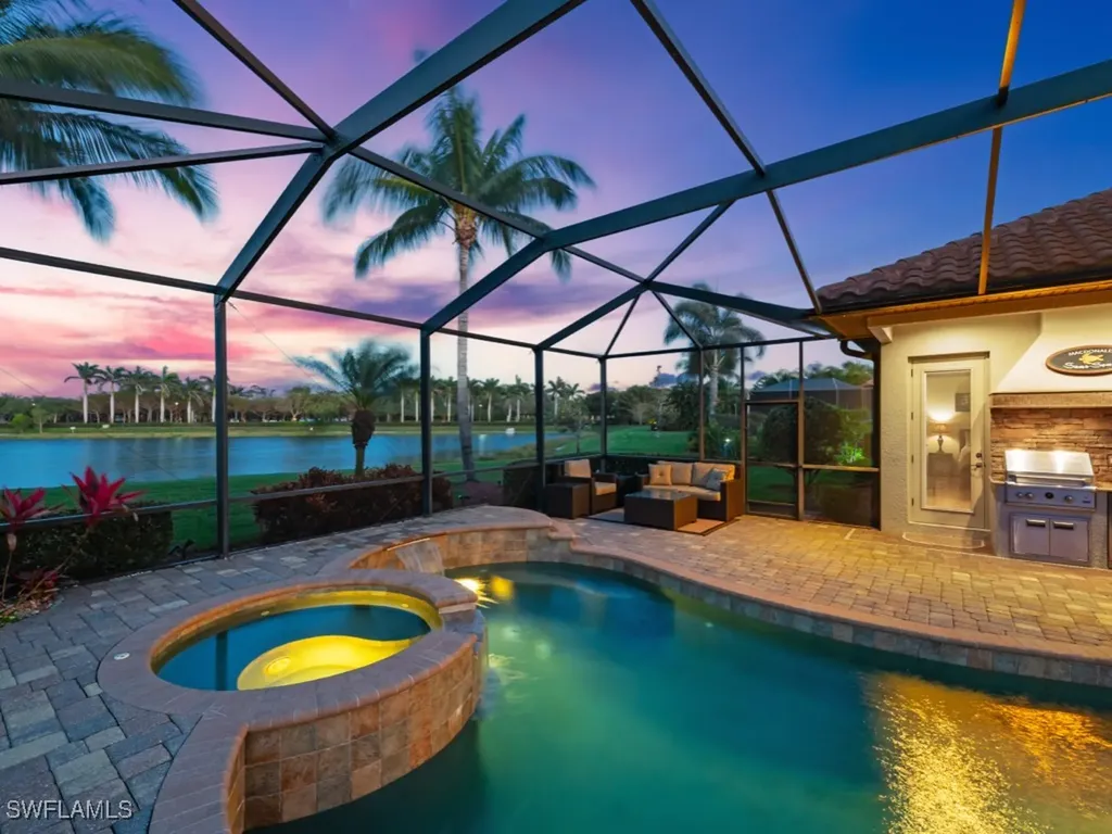 9430 Italia Way Naples FL 34113