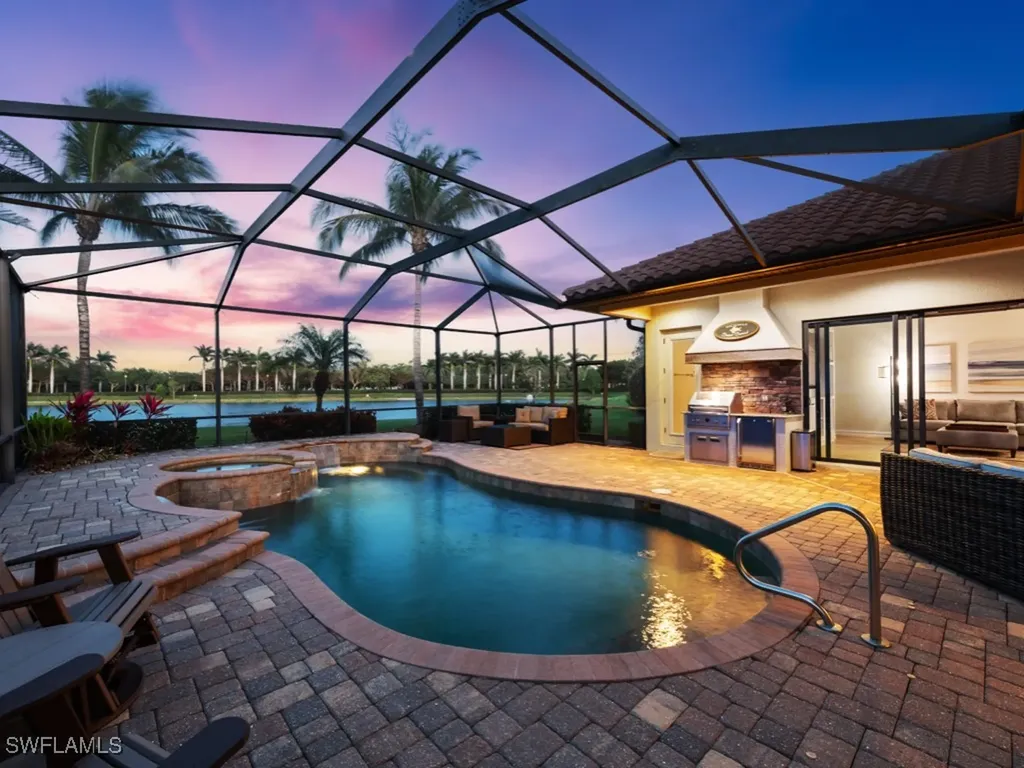 9430 Italia Way Naples FL 34113
