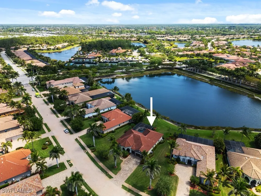 9430 Italia Way Naples FL 34113