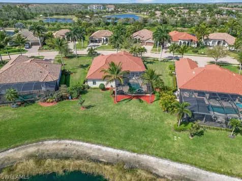 9430 Italia Way Naples FL 34113