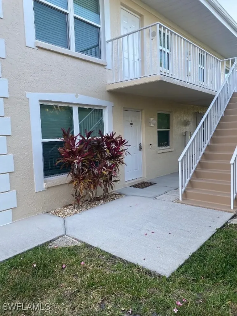 4500 SE 5th Place Cape Coral FL 33904