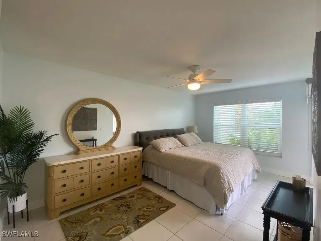 4500 SE 5th Place Cape Coral FL 33904