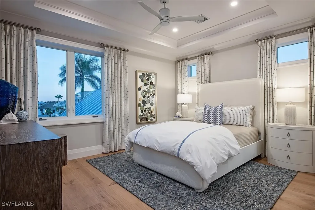 1380 Pelican Avenue Naples FL 34102