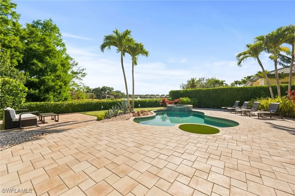 28708 La Caille Drive Naples FL 34119