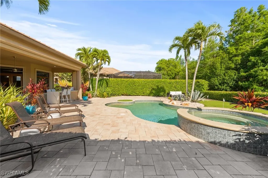 28708 La Caille Drive Naples FL 34119