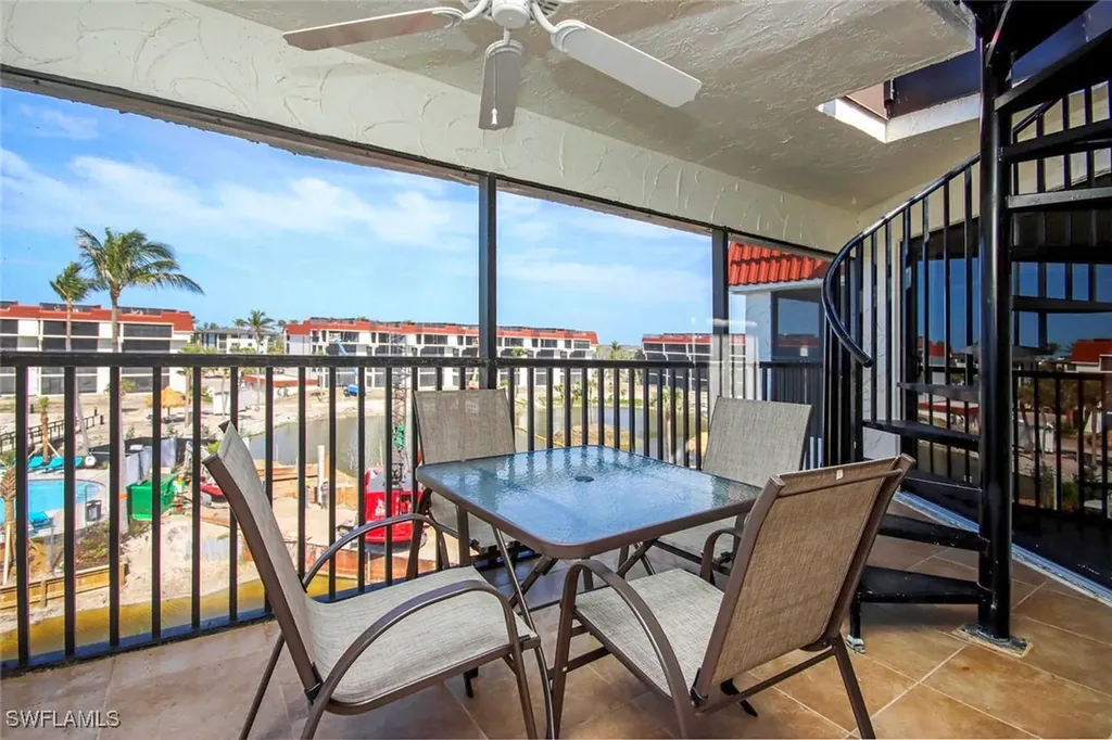 2445 W Gulf Drive Sanibel FL 33957