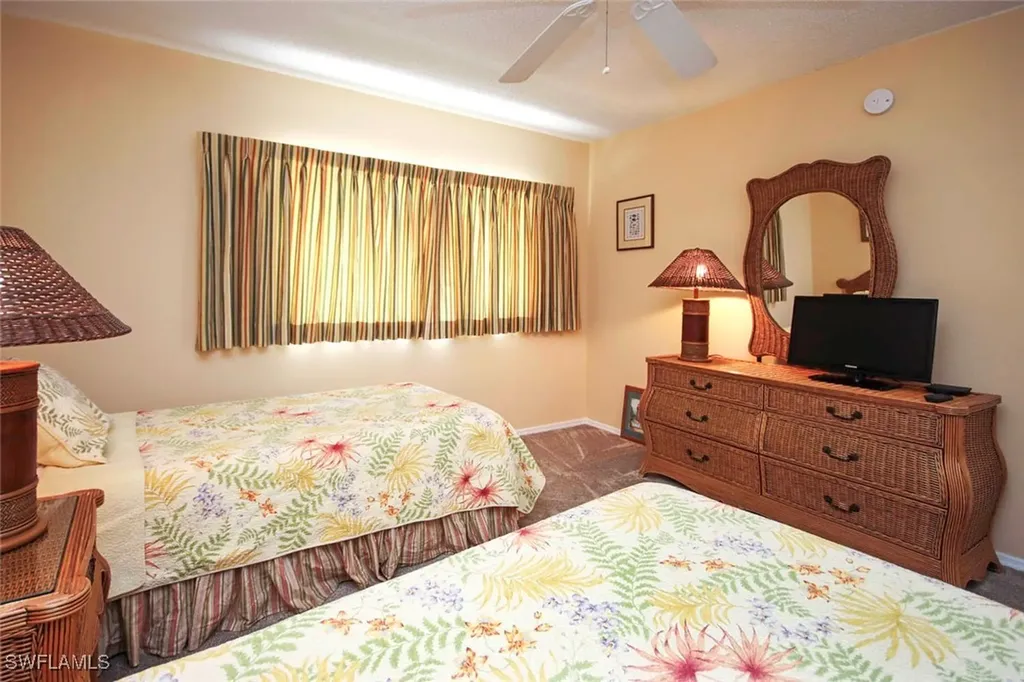 2445 W Gulf Drive Sanibel FL 33957