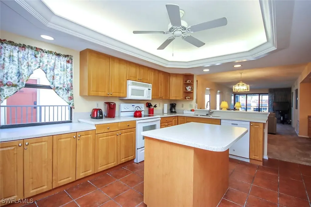 2445 W Gulf Drive Sanibel FL 33957