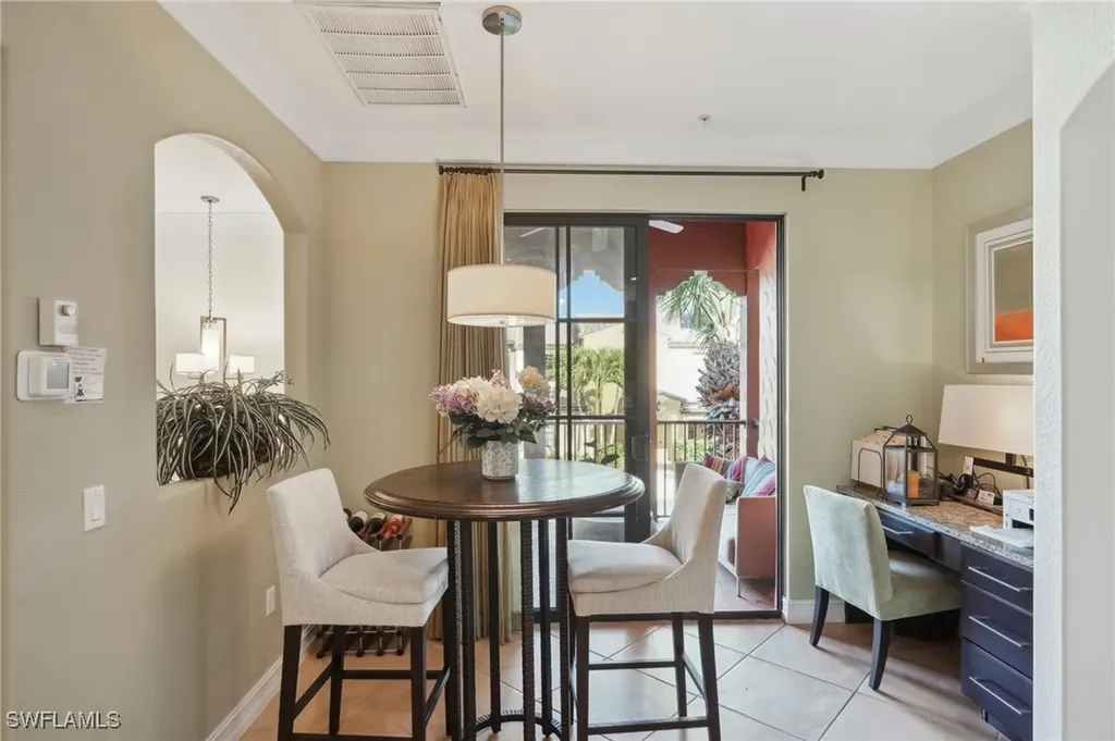 9108 Capistrano Street S Naples FL 34113