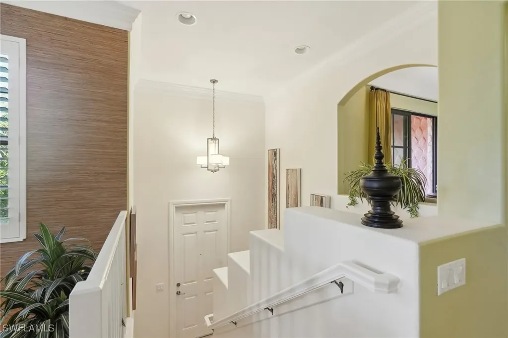 9108 Capistrano Street S Naples FL 34113