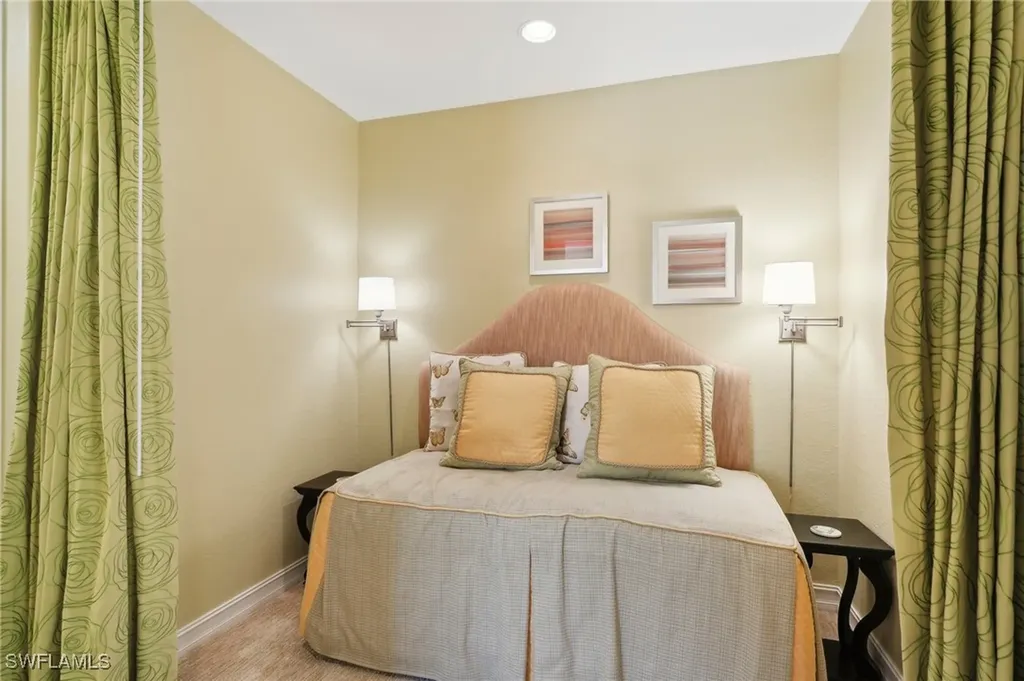 9108 Capistrano Street S Naples FL 34113