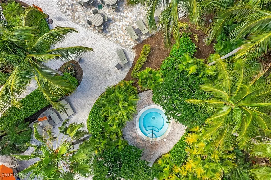 9108 Capistrano Street S Naples FL 34113