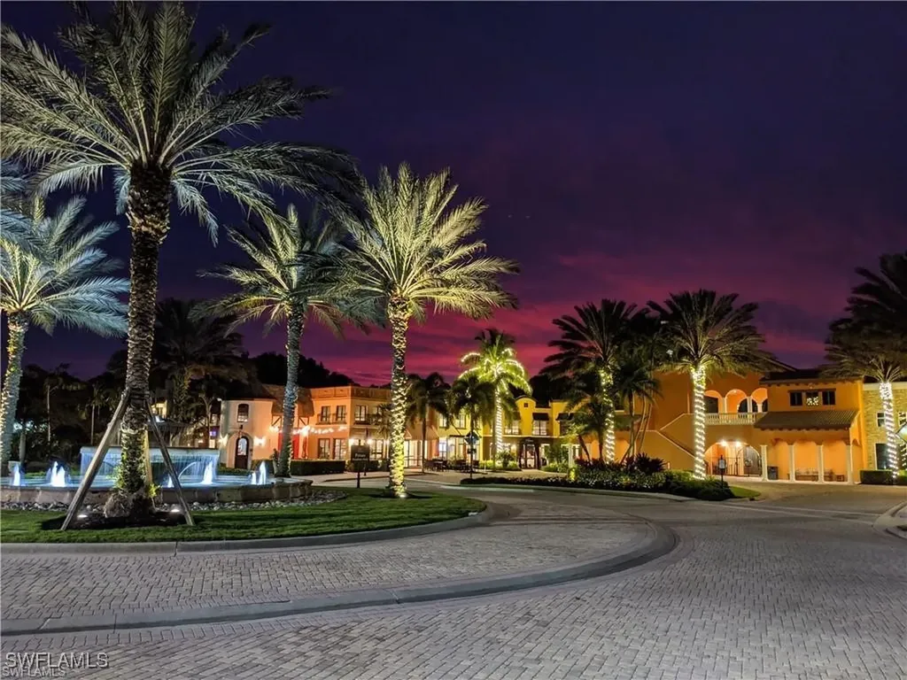 9108 Capistrano Street S Naples FL 34113