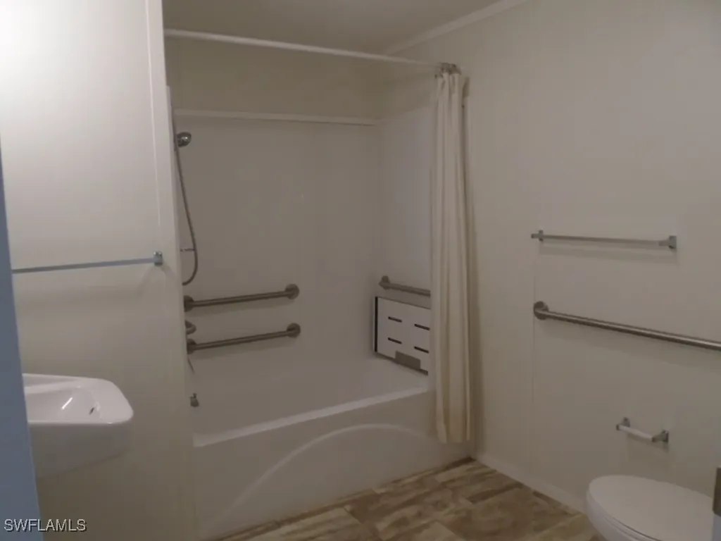 8405 Ebson Drive North Fort Myers FL 33917