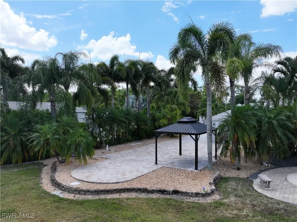 5966 Brightwood Drive Fort Myers FL 33905