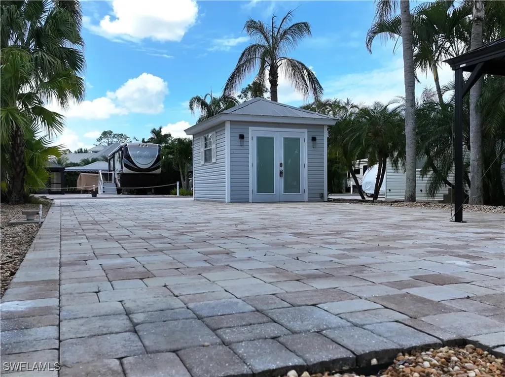 5966 Brightwood Drive Fort Myers FL 33905