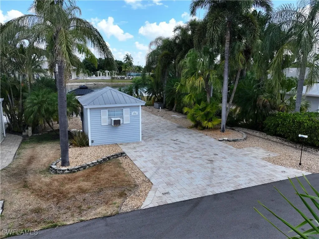 5966 Brightwood Drive Fort Myers FL 33905