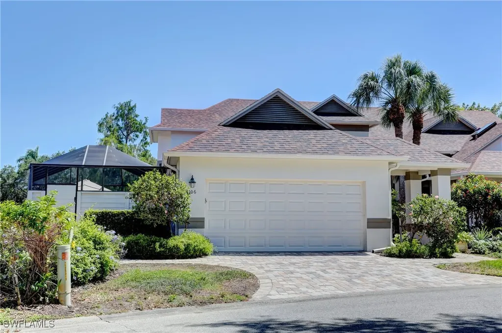 106 Water Oaks Way Naples FL 34105
