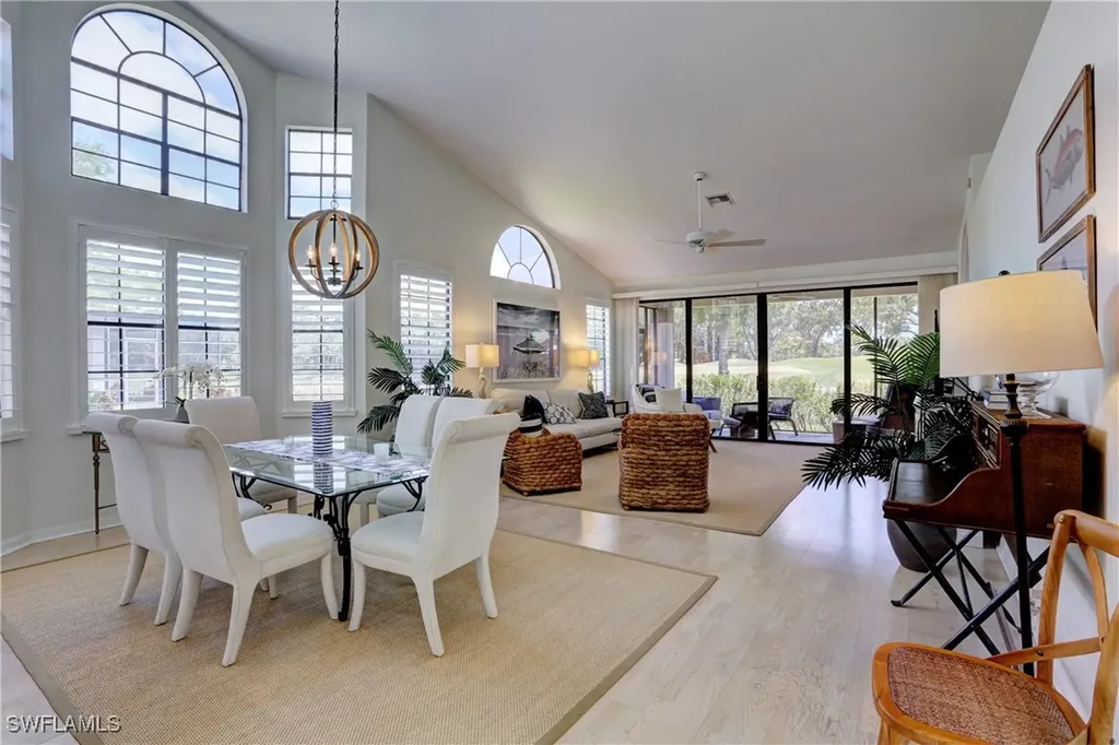 106 Water Oaks Way Naples FL 34105