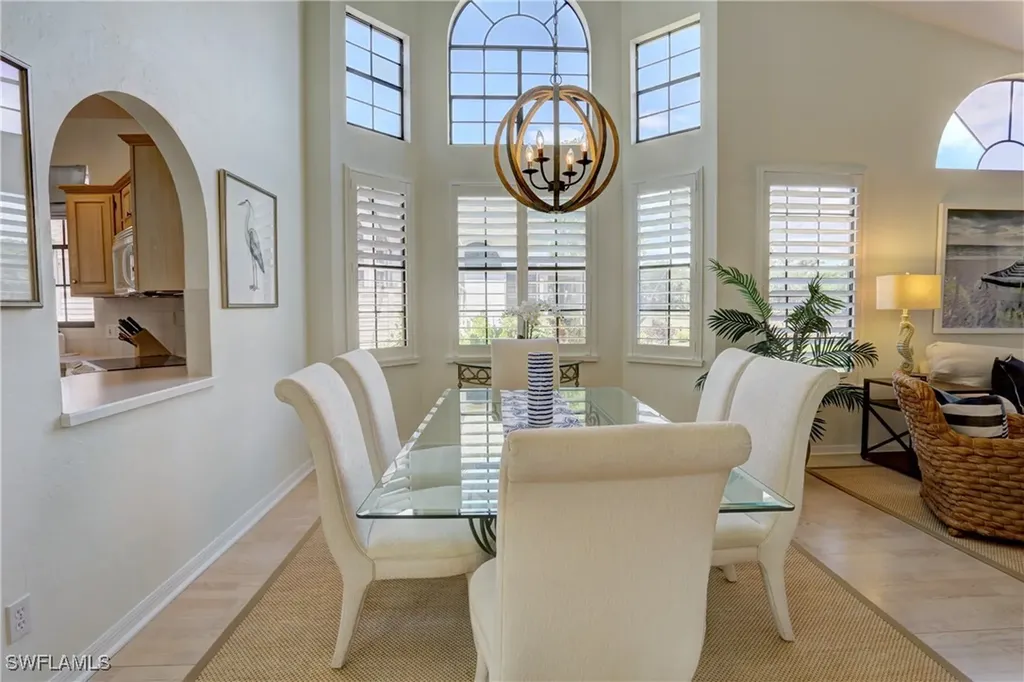 106 Water Oaks Way Naples FL 34105