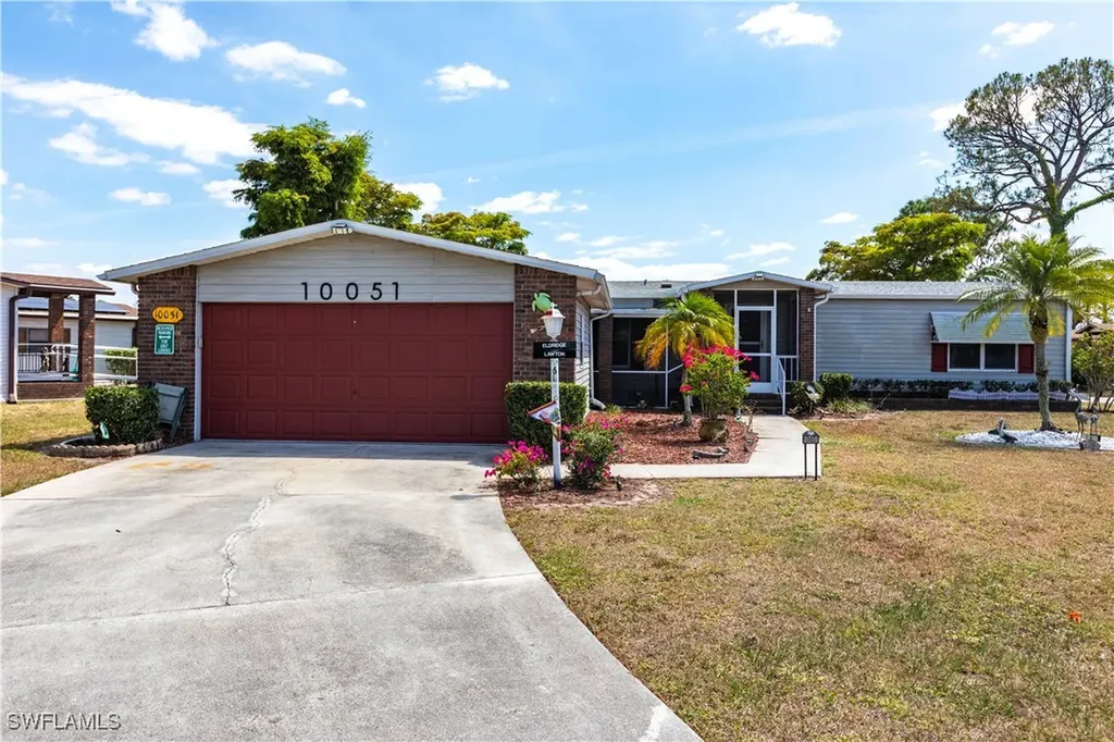 10051 Broken Woods Court S North Fort Myers FL 33903