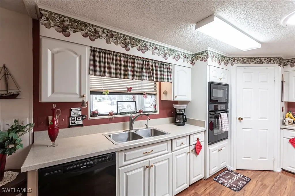 10051 Broken Woods Court S North Fort Myers FL 33903