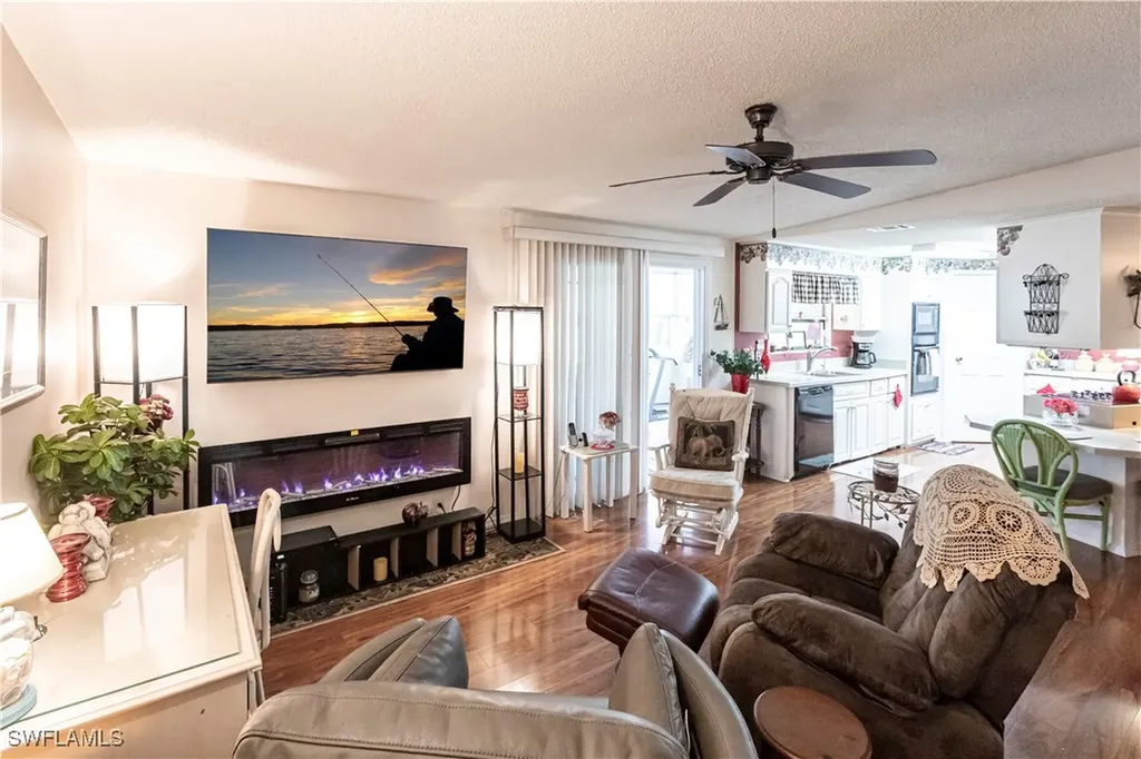 10051 Broken Woods Court S North Fort Myers FL 33903