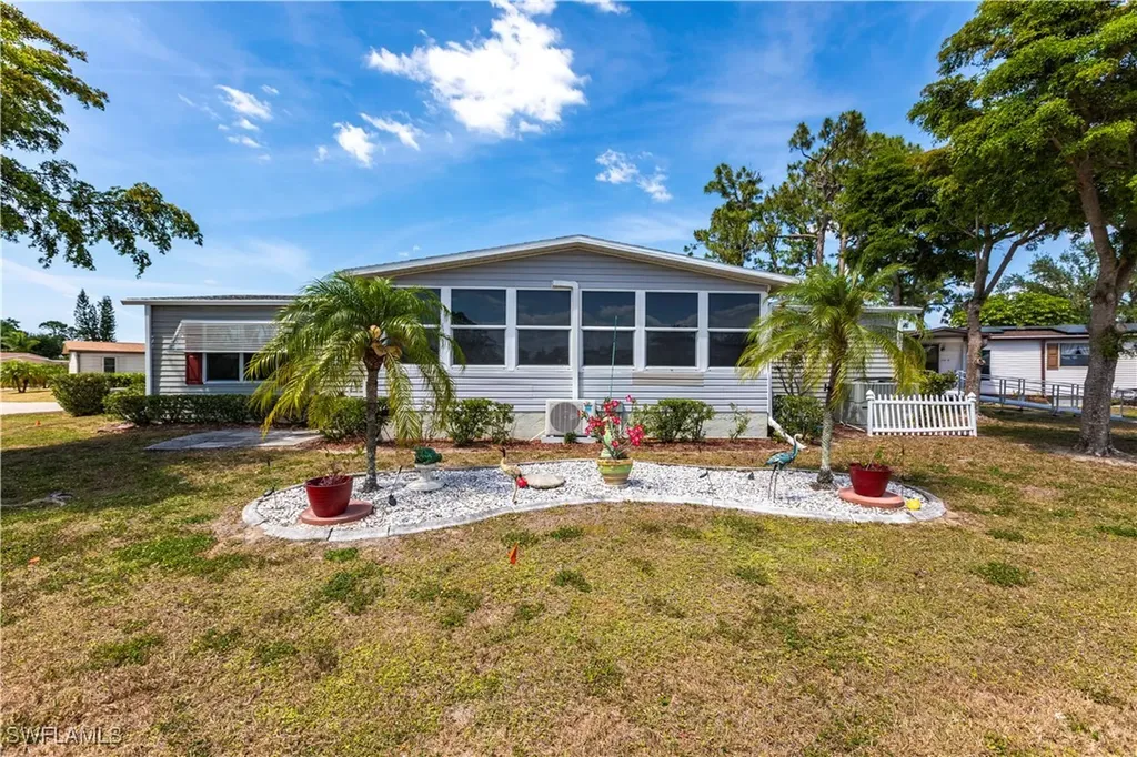 10051 Broken Woods Court S North Fort Myers FL 33903